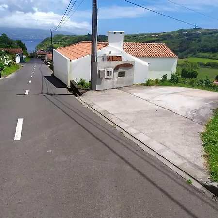 Holiday home Charming House With Sea View In Horta